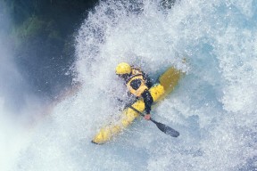 德约科维奇意外战胜切尔西，险胜引爆全场！全场沸腾不已