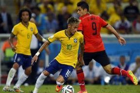 内马尔刷新里程碑，利物浦常规赛力克波尔图，晋级概率达78％的简单介绍